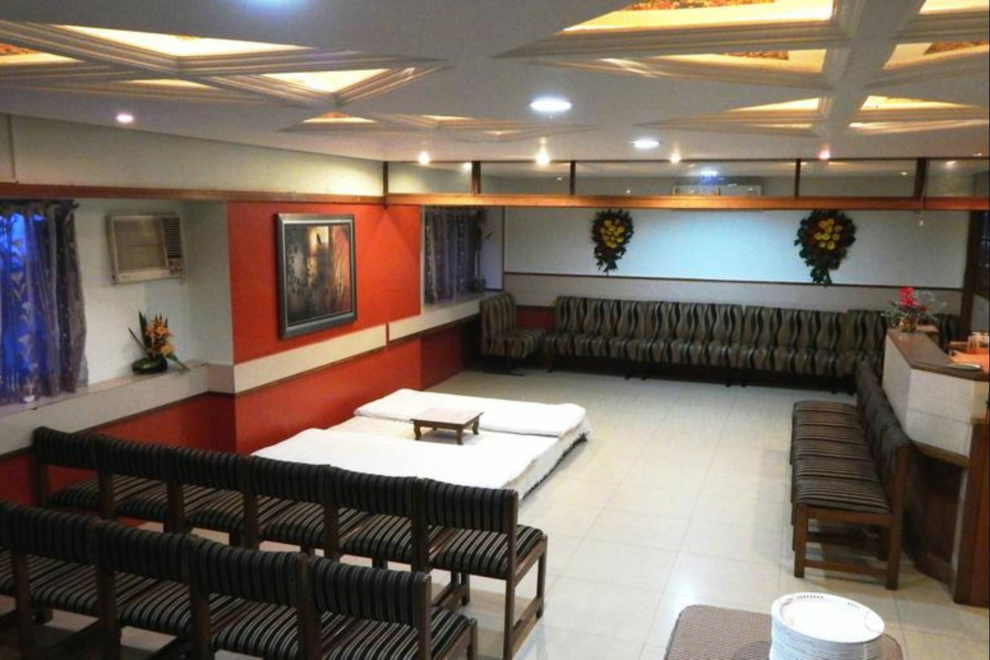 Hotel Raviraj Pune Ngoại thất bức ảnh